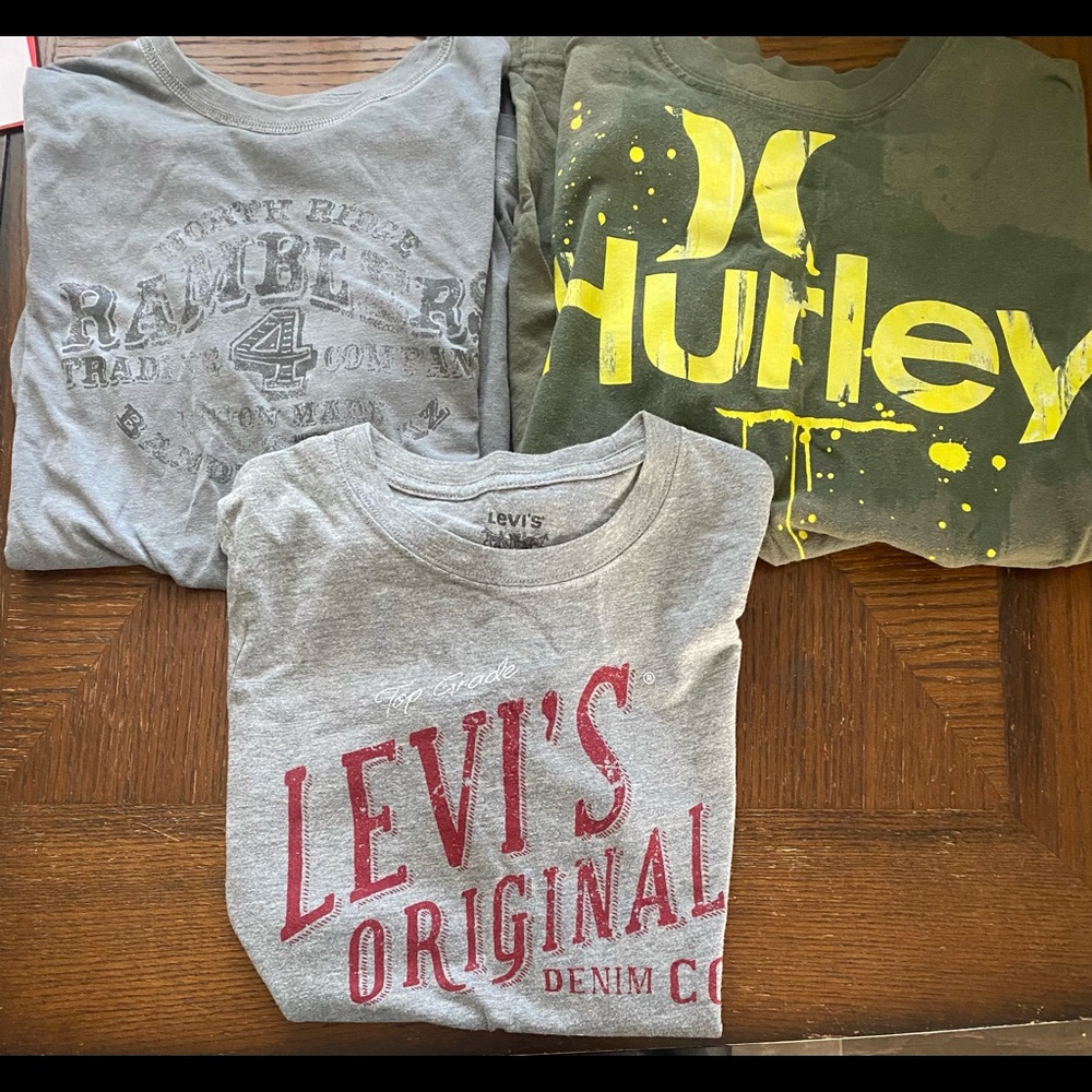 Boys t-shirt bundle. Boys size XL & L.